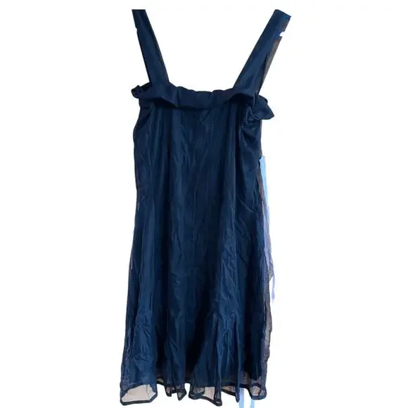 Save the Queen Sleeveless Punk-Styled Dress - Picture 4 of 9